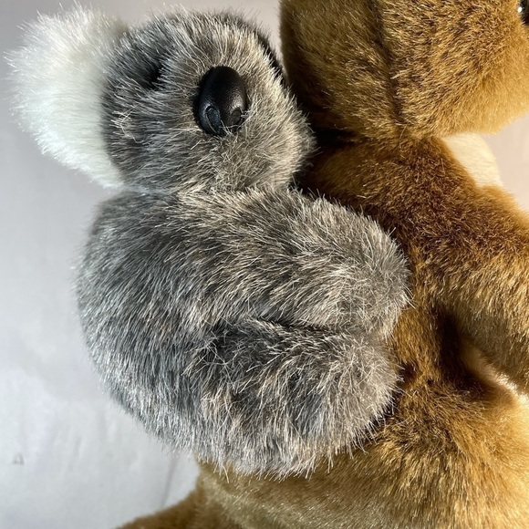 Toy Hut Kangaroo With Baby Koala On Back and Joey in pouch - Picture 5 of 9